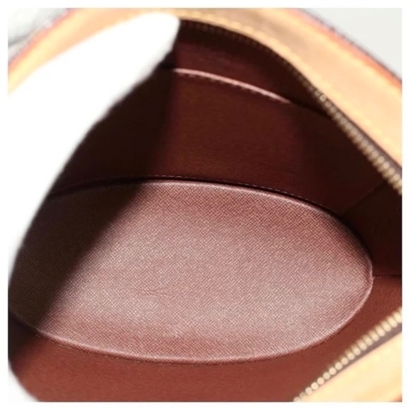 Louis Vuitton Drouot Monogram Crossbody - Picture 9 of 12